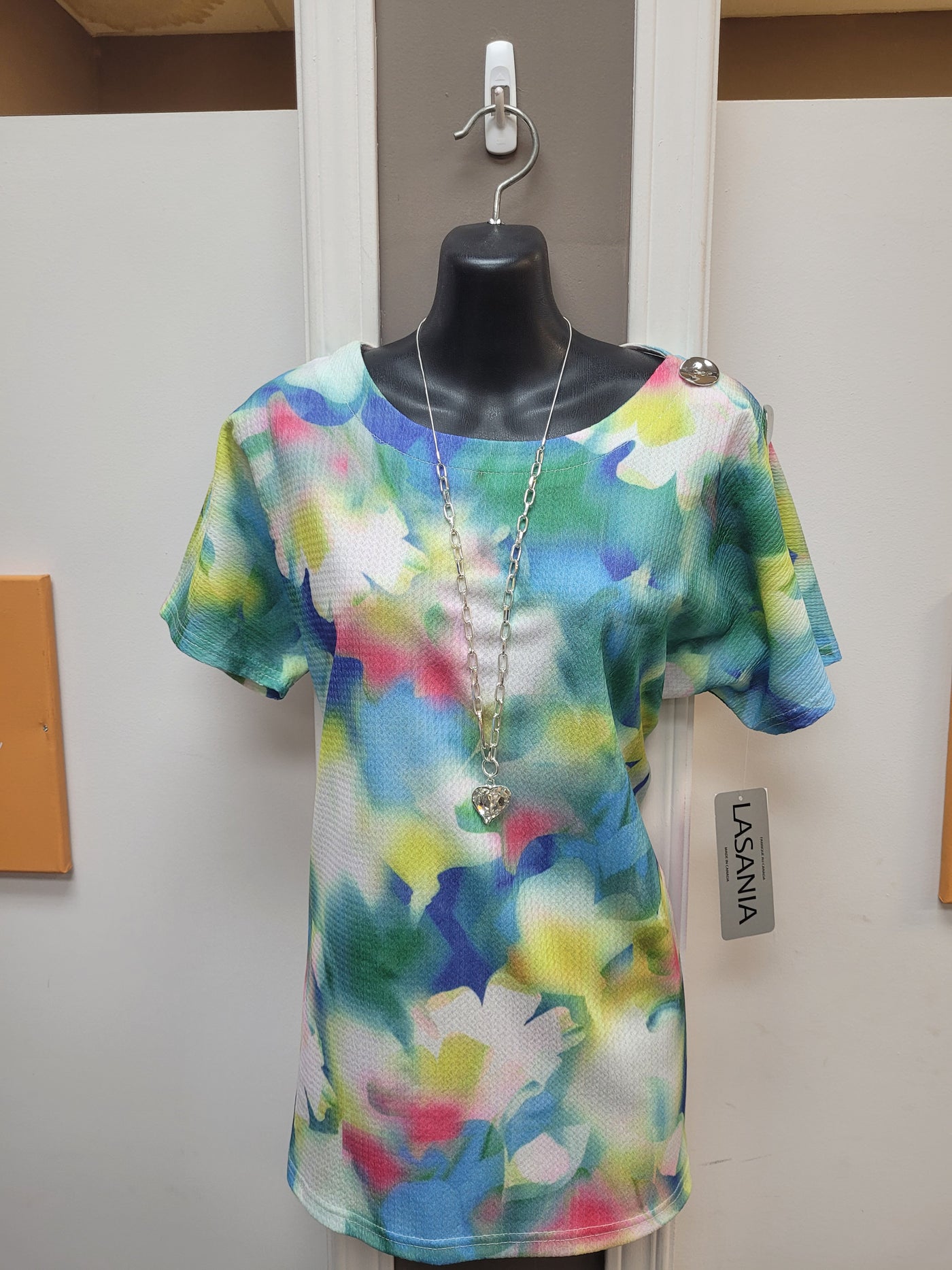 Lasania Button Detail Top 914