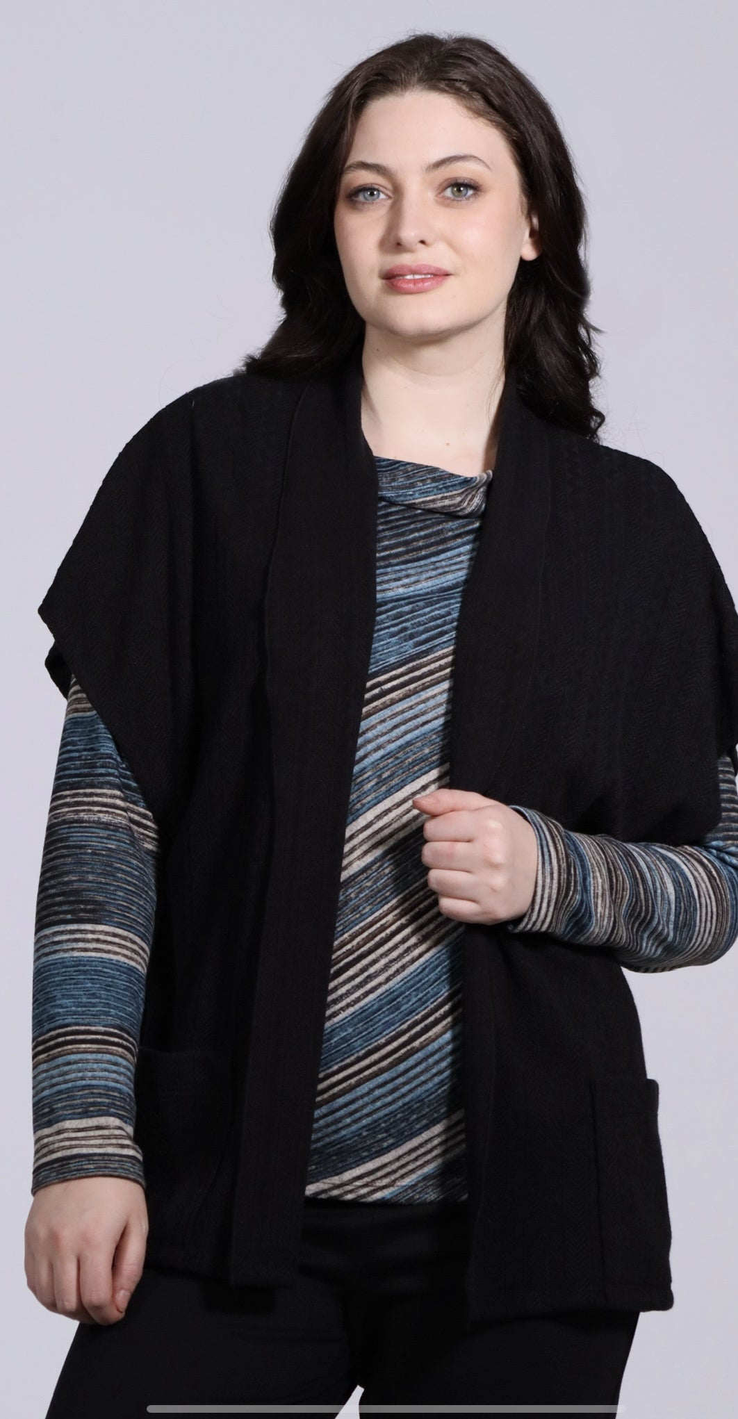DeVia Vest F547V