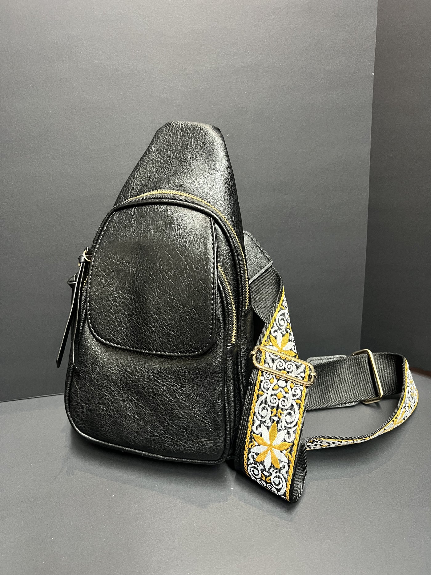 HBF SLING BAG  ME-0011-M