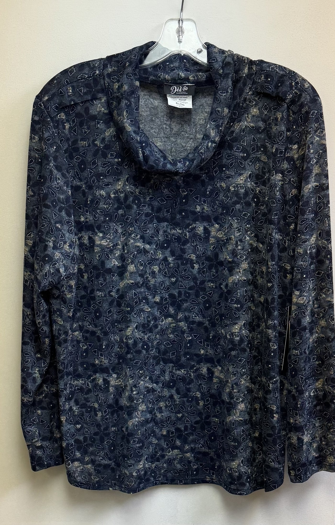 DeVia top F615T
