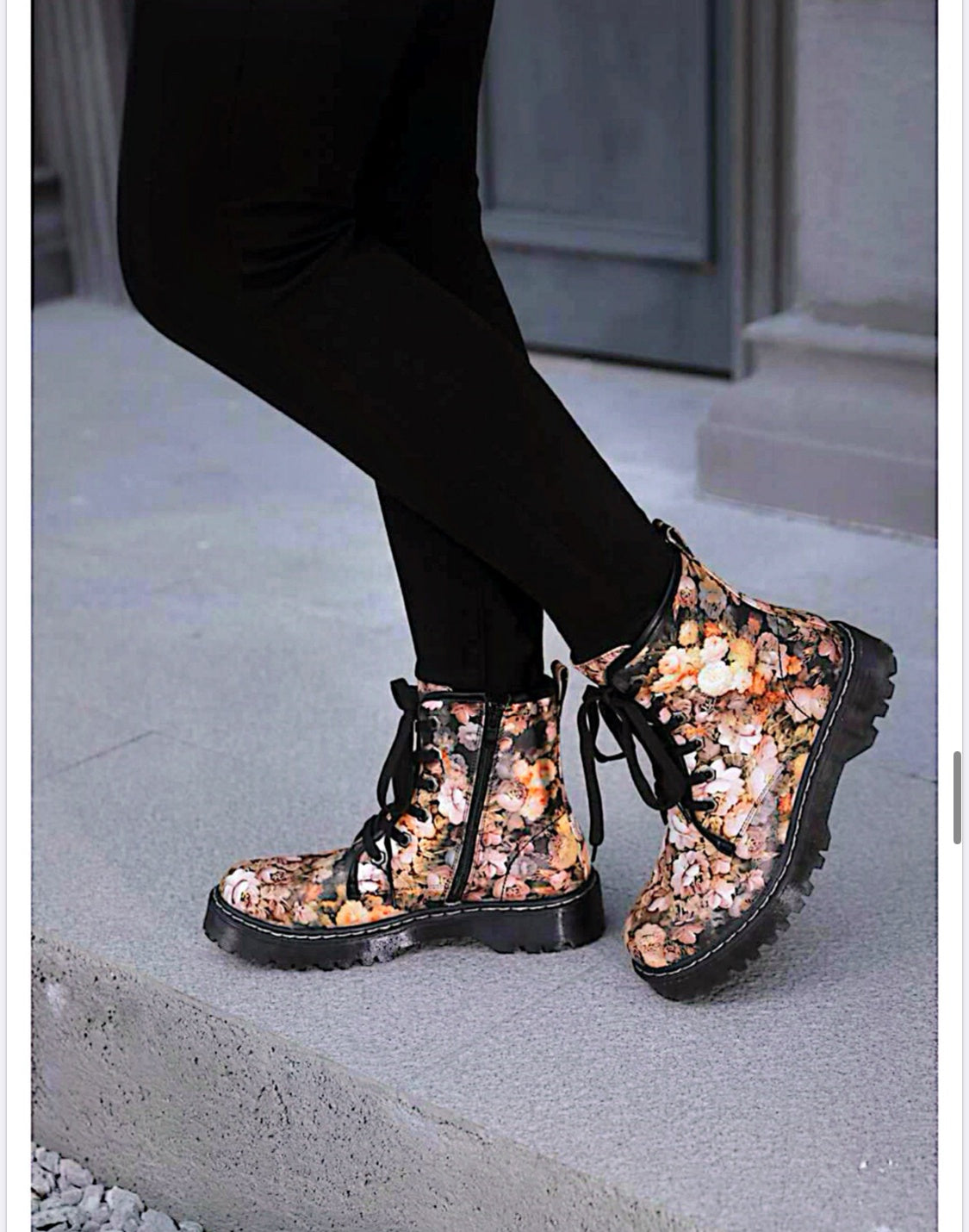 I&K floral Print Boots B-163