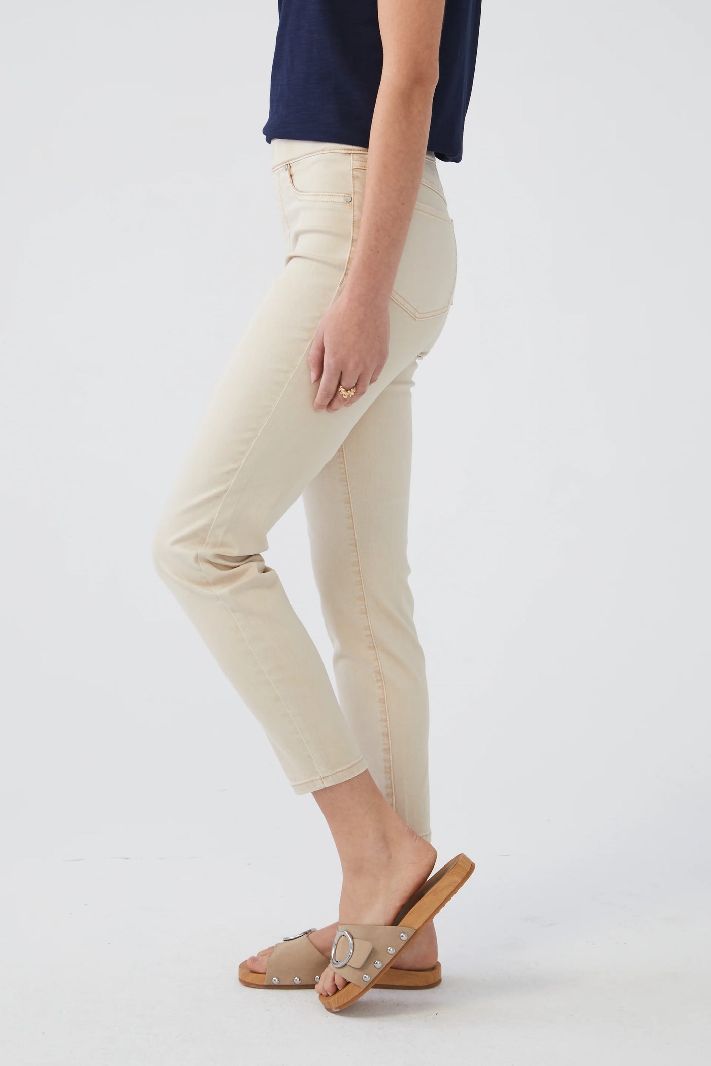 French Dressing Pull-On Ankle Pant Oyster Shell